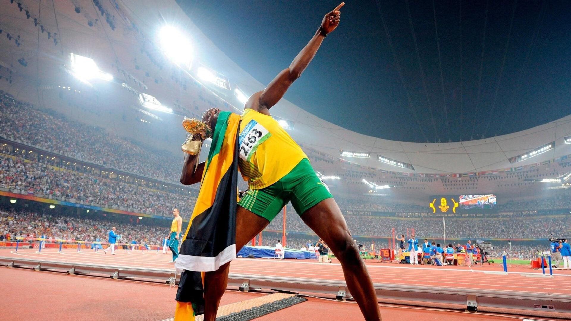 弗洛伦蒂诺声援巴塞罗那，足坛命运相连，共渡难关方能共赢